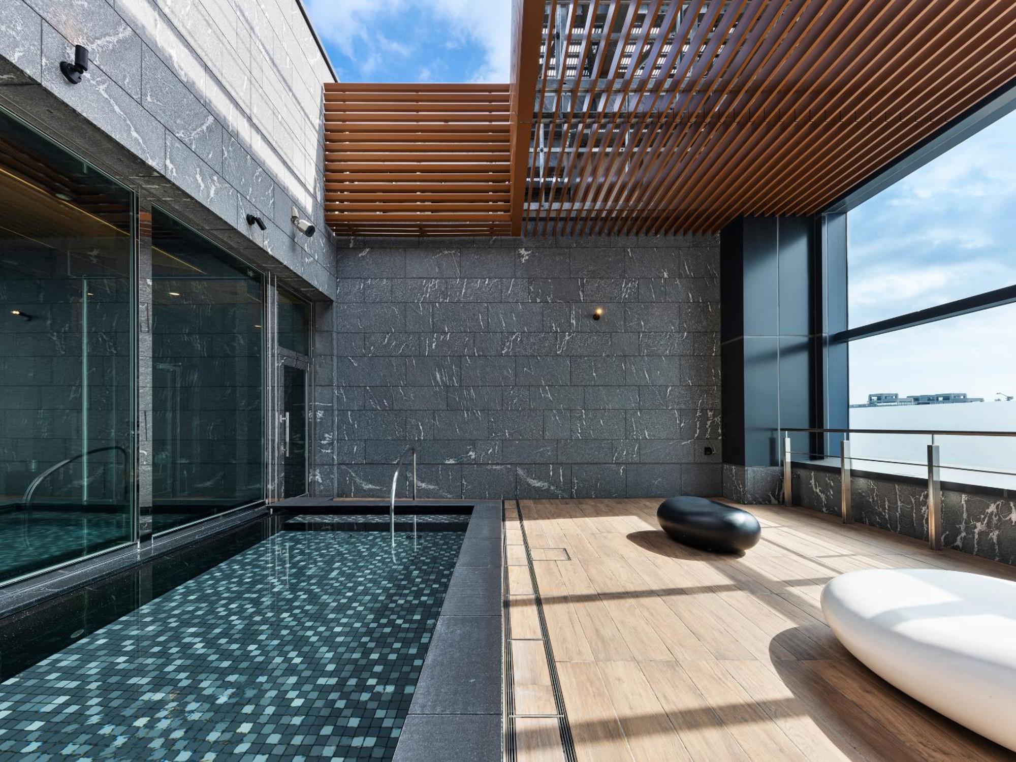 Mitsui Garden Hotel Toyosu Premier - Токио Экстерьер фото